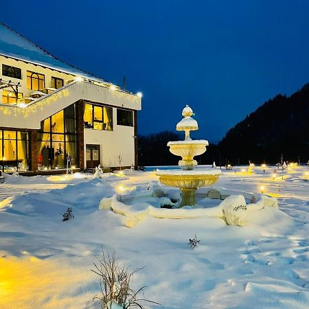 Gradina Mariajelor Hotel Campulung Moldovenesc Exterior photo